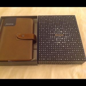 (SOLD) Filofax Malden Personal in Ochre
